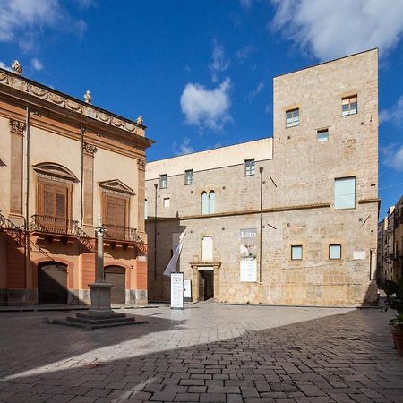 Appartamento Mansardato Nel Cuore Di Palermo - Accesso Terrazza 外观 照片