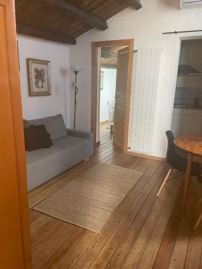 Appartamento Mansardato Nel Cuore Di Palermo - Accesso Terrazza 外观 照片